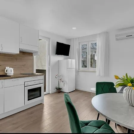 Kjara I Ivan Apartman Makarska