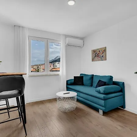 Apartman Kjara I Ivan *