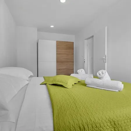 Kjara I Ivan Apartman Makarska