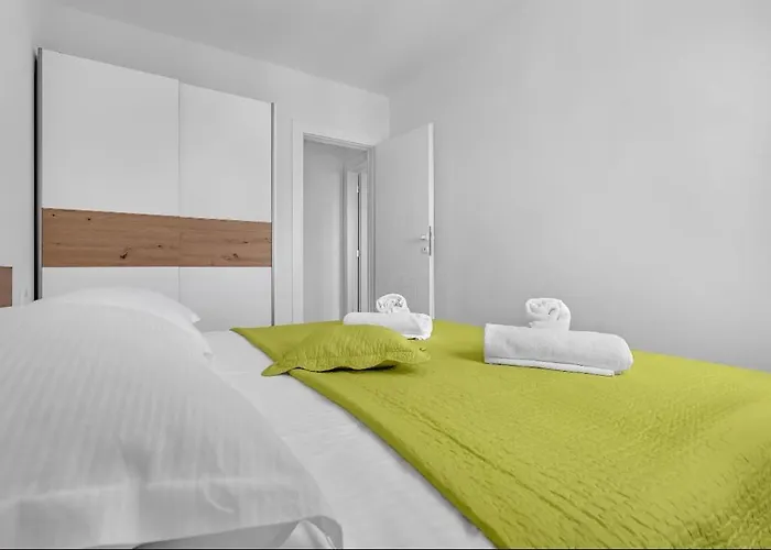 Kjara I Ivan Makarska